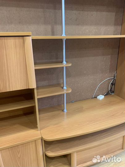 Стенка горка со шкафом в гостинную бу