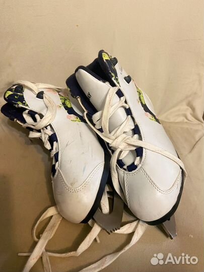 Коньки фигурные 36 размер