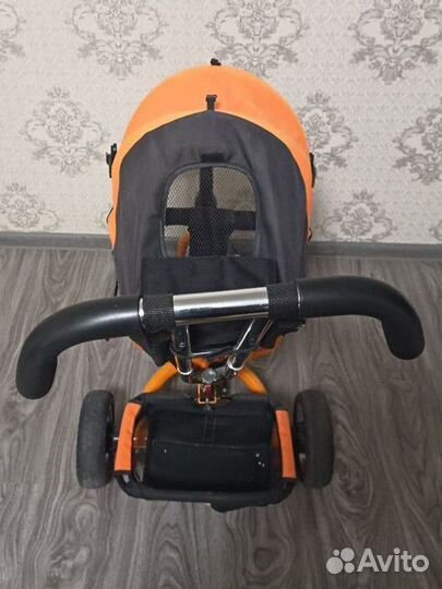 Детский велосипед с ручкой