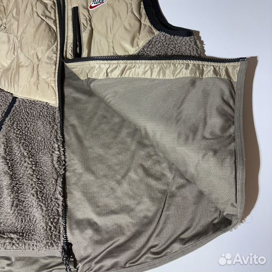 Жилетка Nike Sherpa Logo Vest