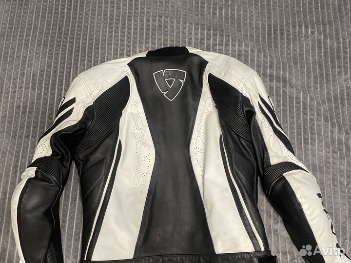 Мотокуртка