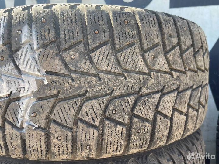 Maxxis SP02 Arctic Trekker 235/55 R17