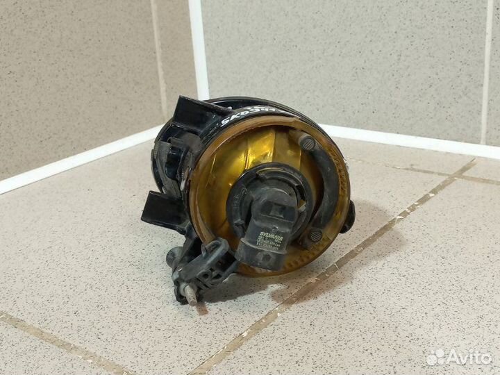 Фара противотуманная правая Volkswagen Golf 6