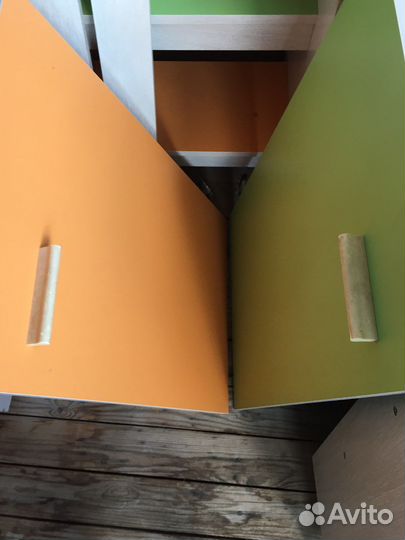 Десткая кровать рабочее место шкаф, 2х ярусная