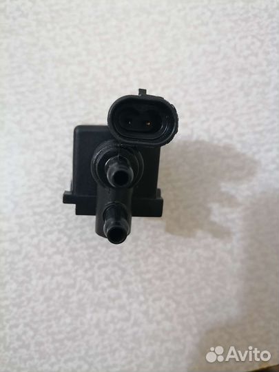 Клапан адсорбера