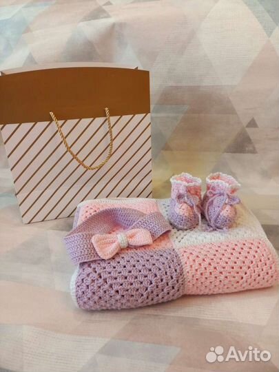 Костюм для новорожденного на выписку