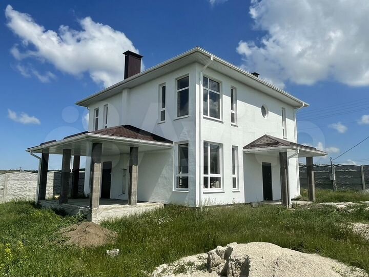 Дом 186,8 м² на участке 10 сот.