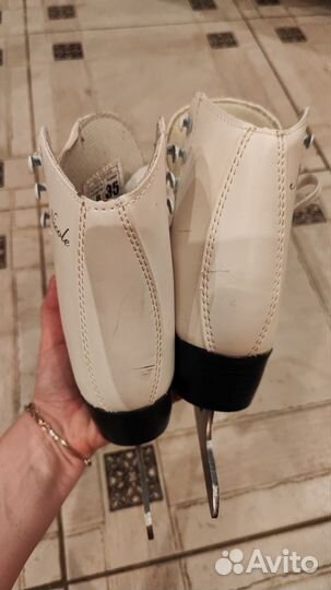 Коньки фигурные 35 размер