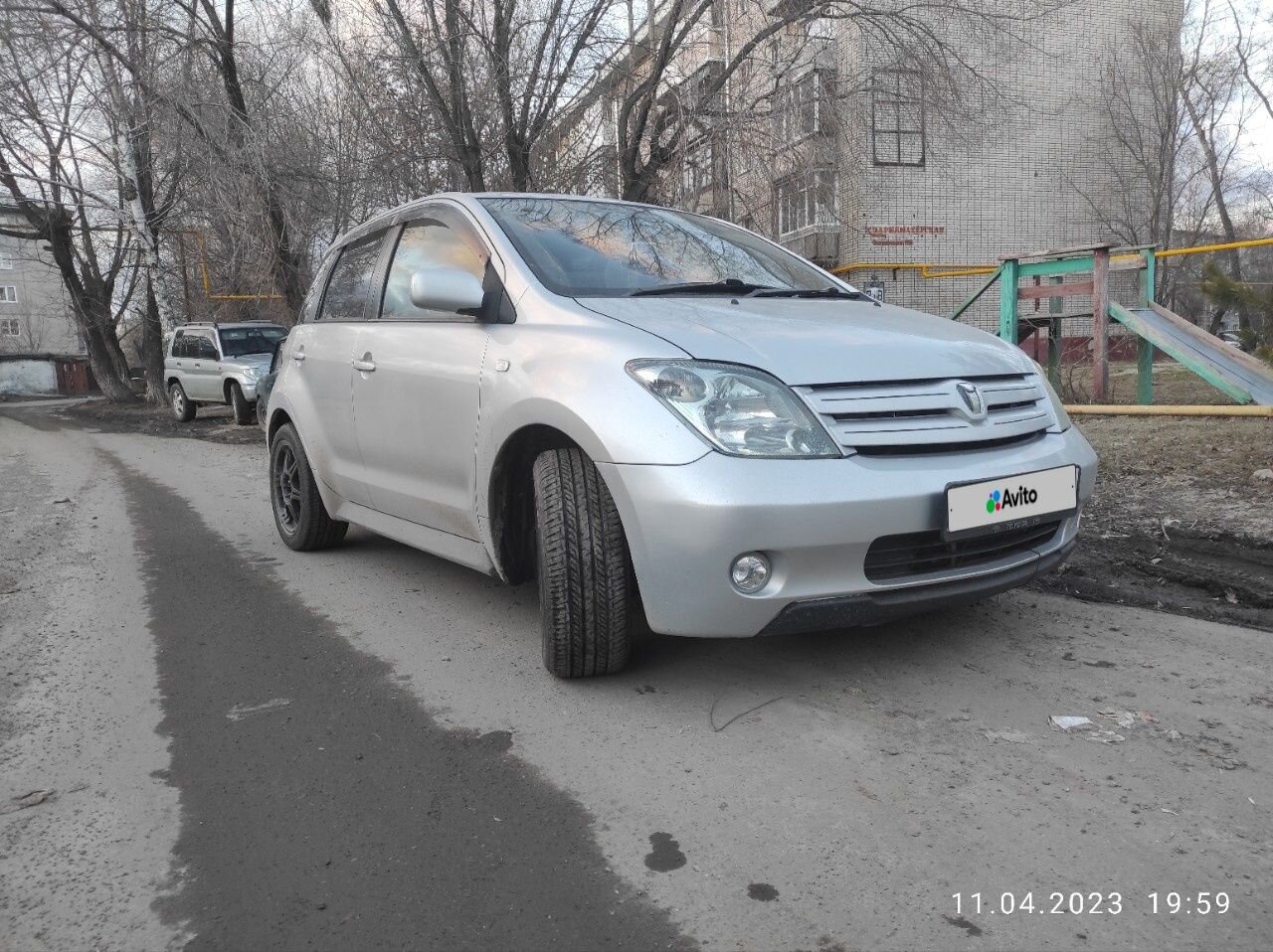 Toyota Ist: фото владельца
