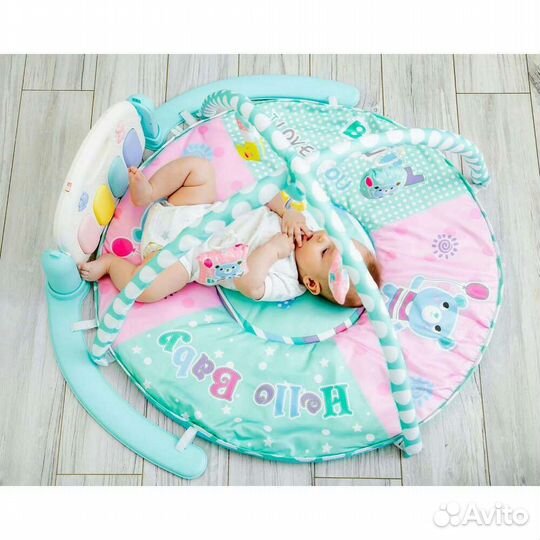 Развивающий коврик с пианино