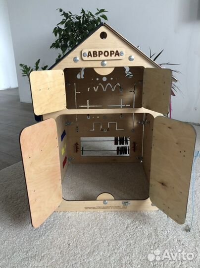 Бизиборд домик большой