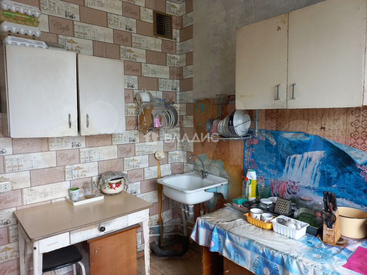 Комната 11 м² в 3-к., 4/9 эт.