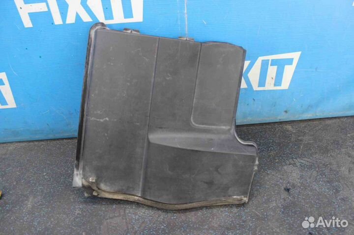 Крышка акб Land Rover Discovery 3 (Ленд Ровер Диск