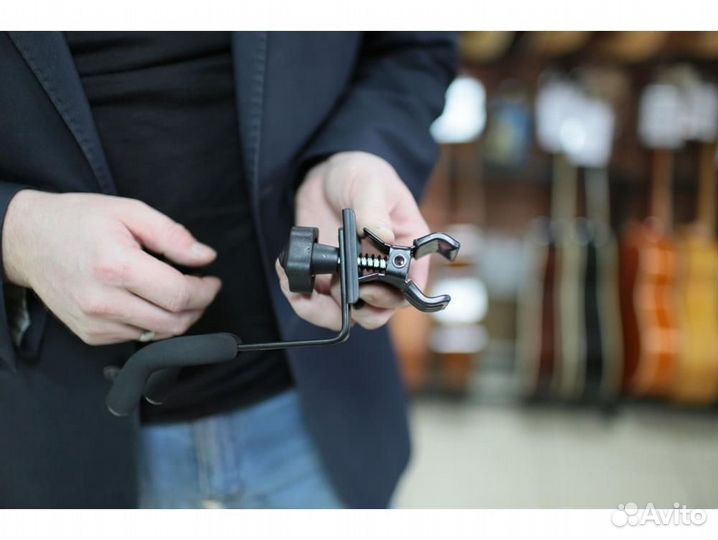 Ortega omuh-BK Держатель укулеле на стойку микрофо