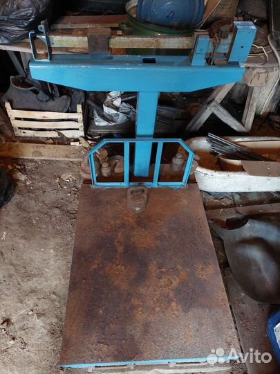 Весы напольные механические