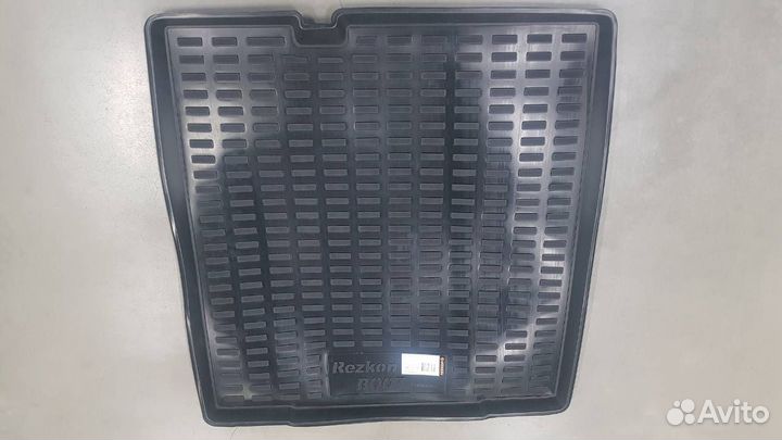 Коврик в багажник Toyota Camry (01)