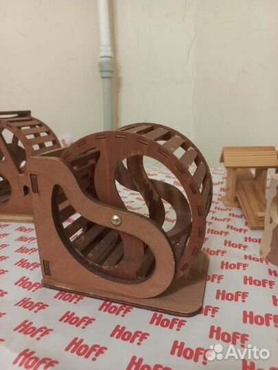 Домик, колеса для хомяка, крысы