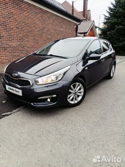 Kia Ceed 1.6 AT, 2018, 139 000 км