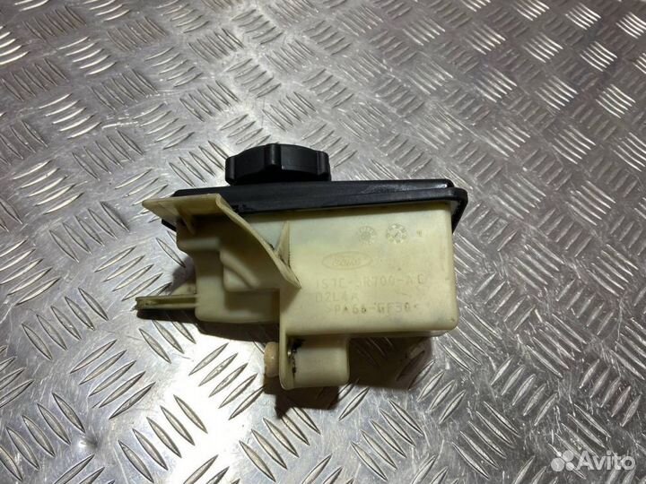 Бачок гур Ford Mondeo 3