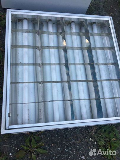 Светильник потолочный