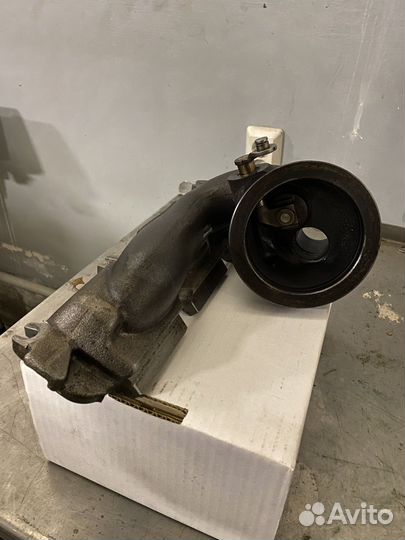 Чугунный коллектор bmw b38