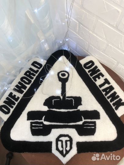 Тафтинговый ковер ручной работы