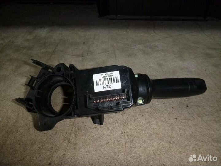 Переключатель поворотов подрулевой hyundai I40 201