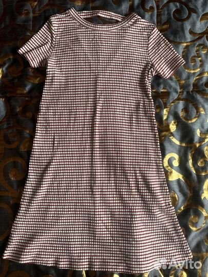 Платье bershka мини XS-S