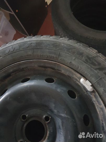 Maxxis ArcticTrekker NP3 185/65 R15