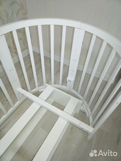 Детская овальная кровать с маятником Дрёма