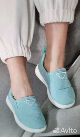 Слипоны женские