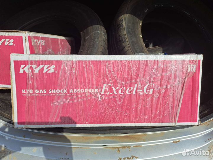 Амортизатор передний