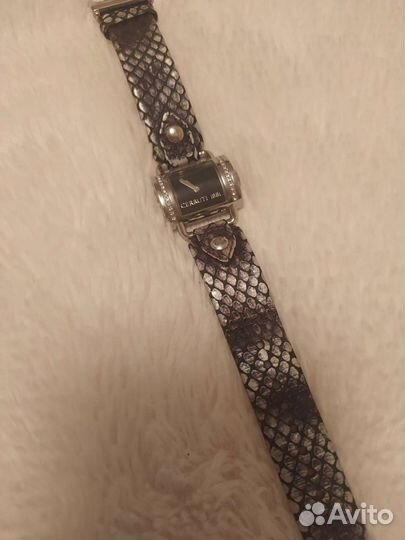 Часы женские