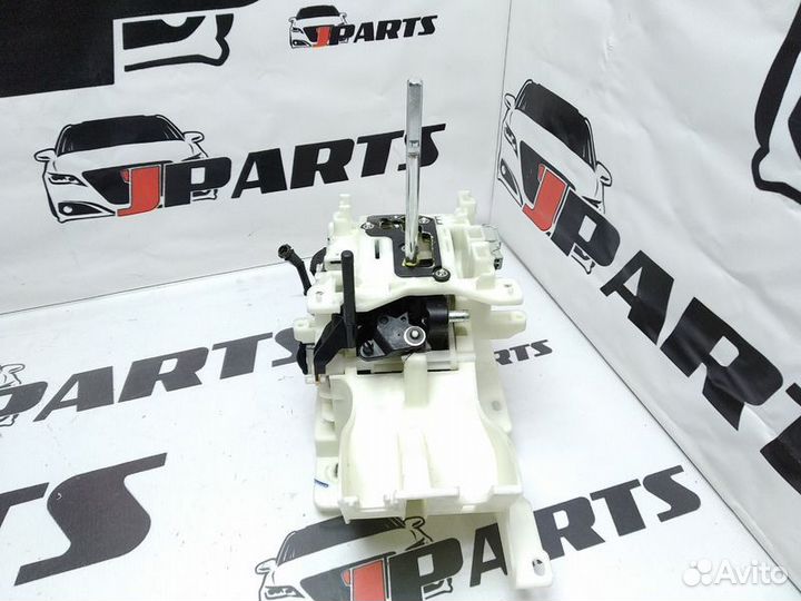 Селектор АКПП Mitsubishi Outlander II (2005—2009)