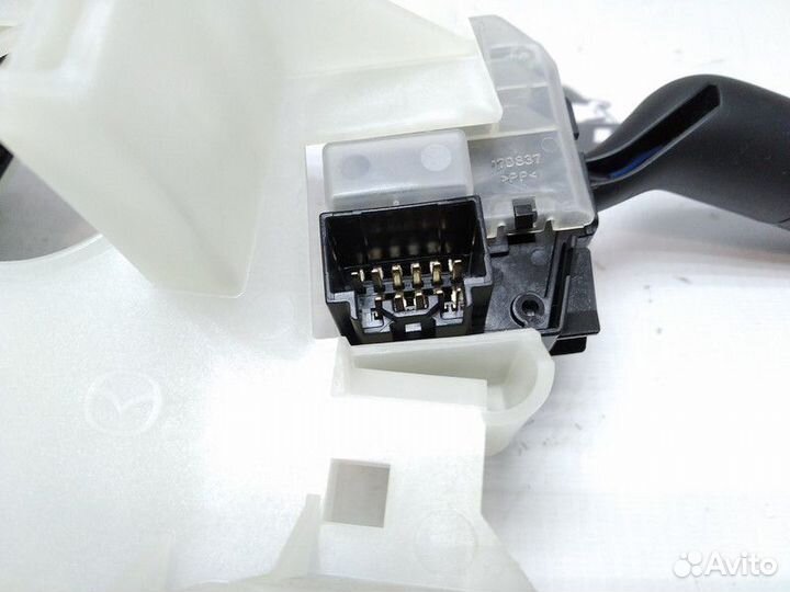 Подрулевые переключатели Mazda Axela