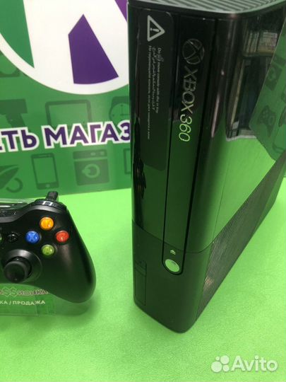 Xbox 360 E (250gb) +игра