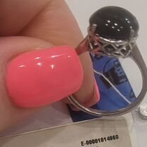 Кольцо серебро с ониксом. Новое