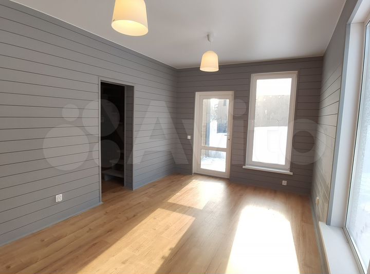 Дом 100 м² на участке 6 сот.