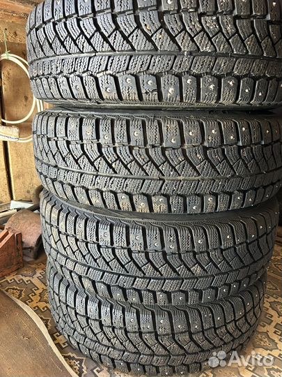 Viatti Brina Nordico V-522 18.4/65 R15 88T