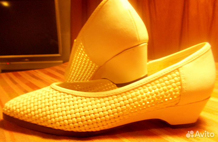 Новые, удобные,импорт.туфли, 