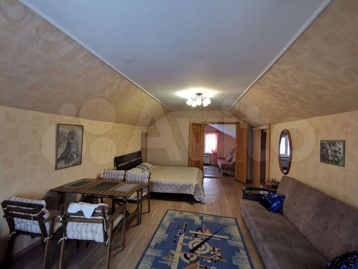 Коттедж 140 м² на участке 7 сот.