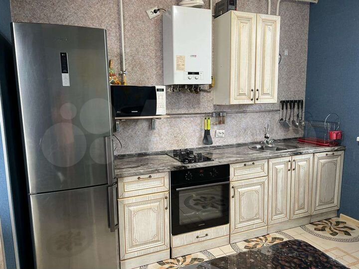 1-к. квартира, 53 м², 2/4 эт.