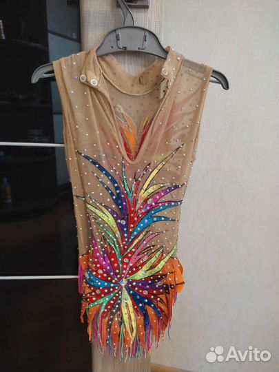 Купальник для художественной гимнастики