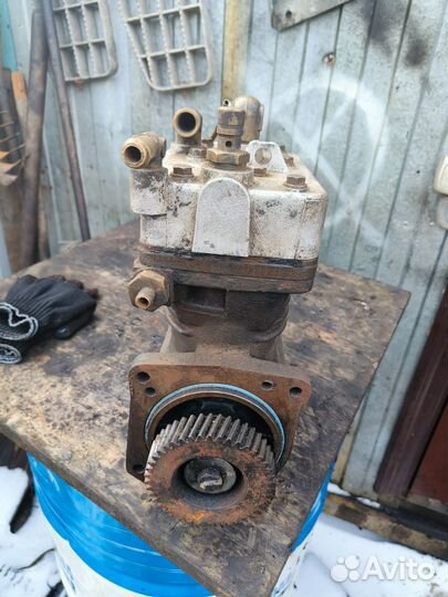 Компрессор воздушный Scania 4 серии