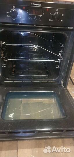 Духовой шкаф electrolux