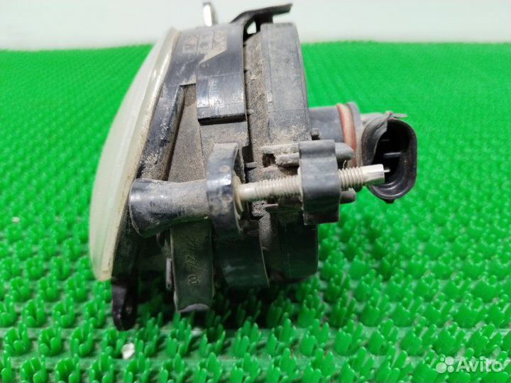 Фара противотуманная передняя левая Лада Калина