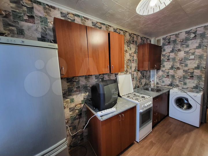 2-к. квартира, 50 м², 2/2 эт.