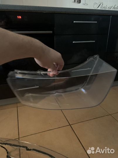 Стекла передних фар audi Q3