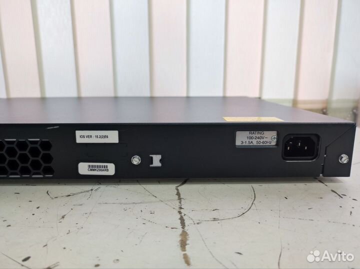 Коммутатор Cisco WS-C2960+24LC-S (8 POE)