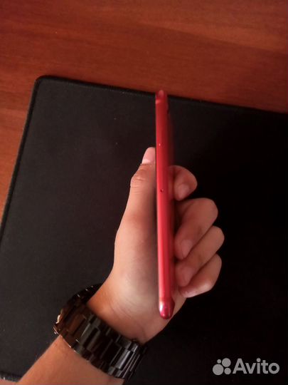 iPhone SE (2020), 64 ГБ